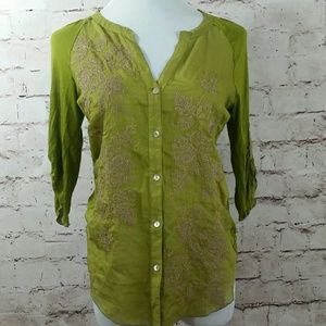 Anthropologie Tiny top with embrodery